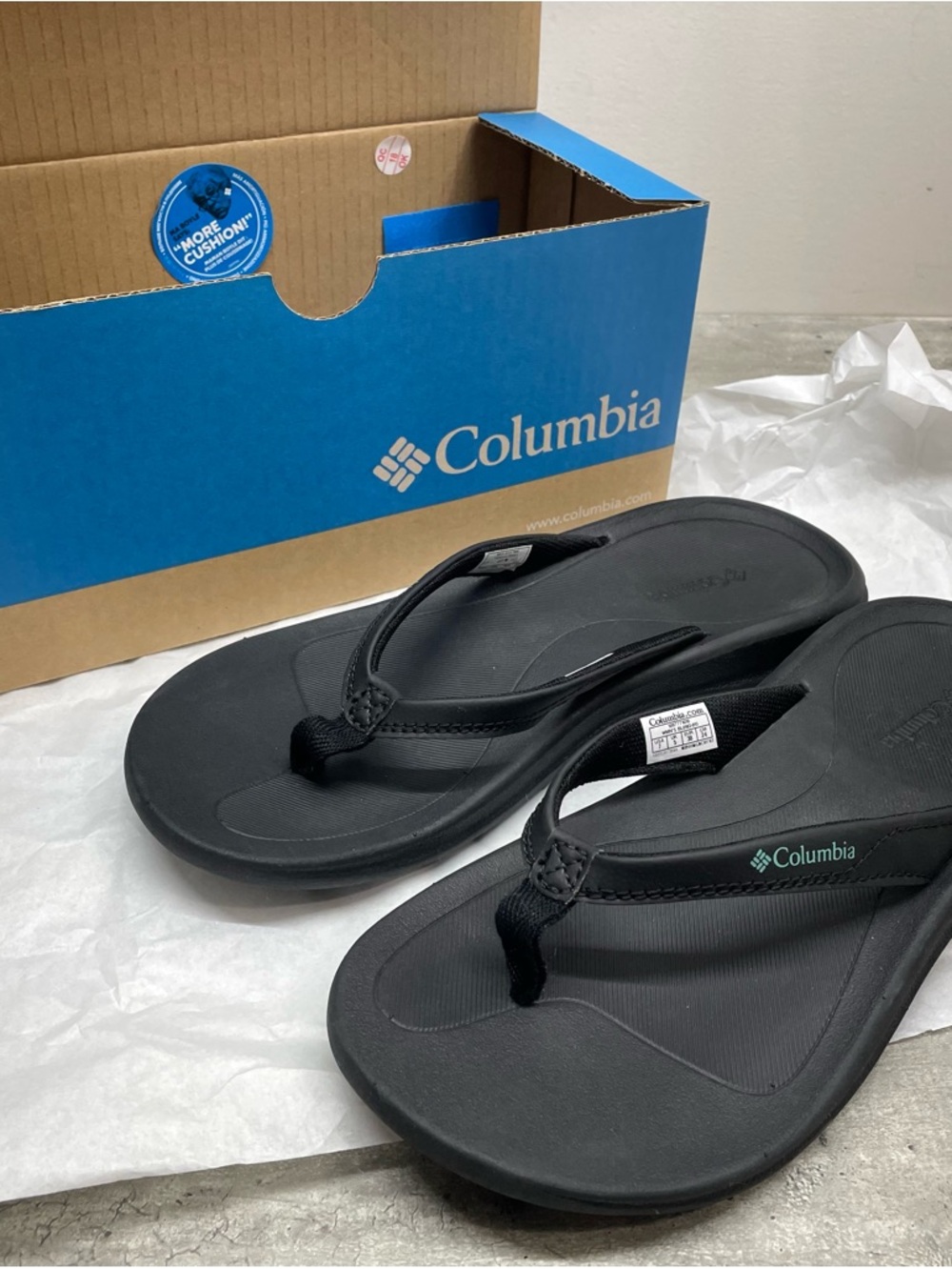Columbia Flip‎ Sandals Womens 7 Black Excellent Cushioned Outdoor BL0103-010